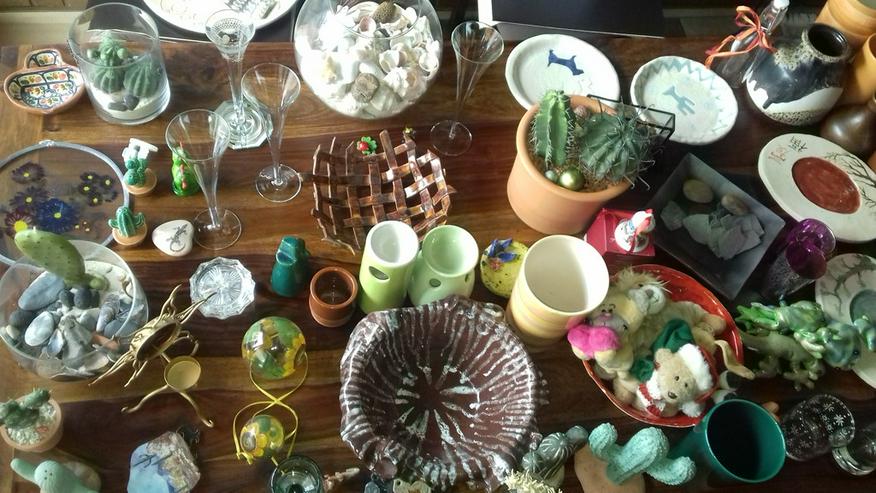 Bild 3: Kakteen, Eidechsen, Keramik, Vasen....