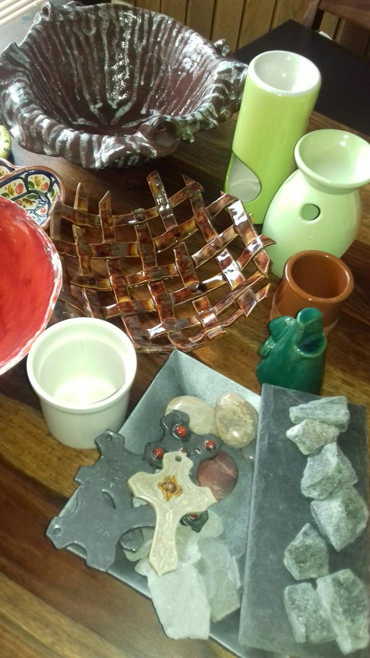 Bild 12: Kakteen, Eidechsen, Keramik, Vasen....