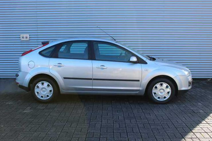 Bild 4: FORD Focus 1.6 5-Türer *RADIO*CD*KLIMA*ELEKTR.FENSTER*