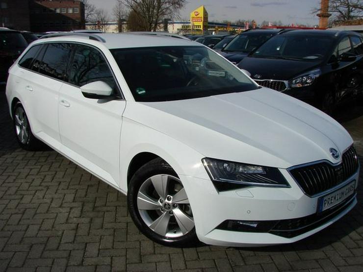 SKODA Superb Style 2.0TDI DSG Navi Leder Xenon DAB - Superb - Bild 7