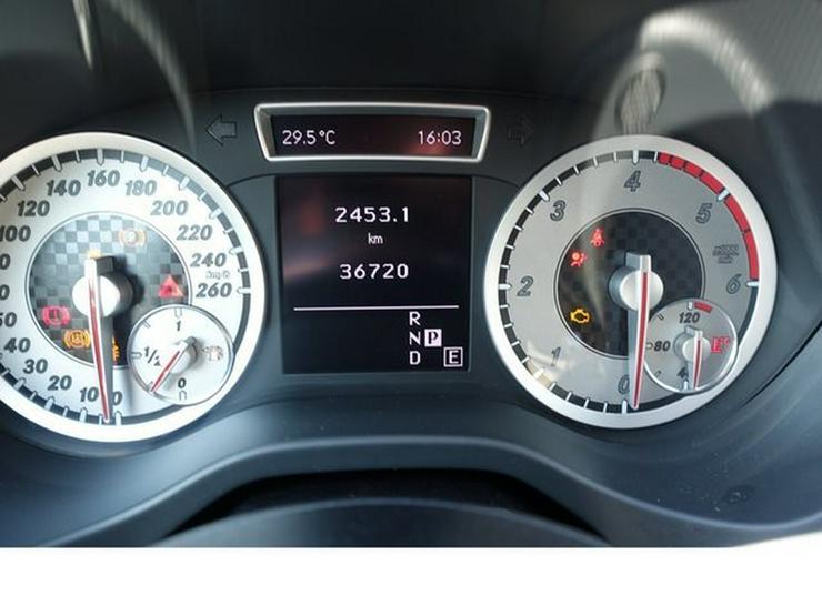 Bild 15: MERCEDES-BENZ A 200 CDI BE Urban Autom. Distr. PDC Bi-Xenon Navi