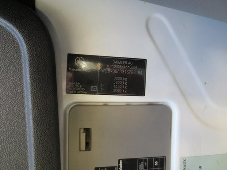 Bild 7: MERCEDES-BENZ Sprinter II Kasten 310 CDI hoch lang 3 Sitzer