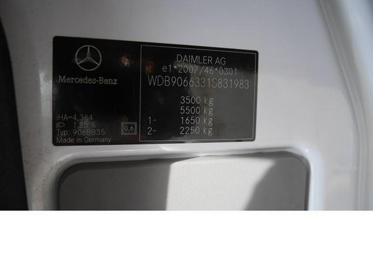 Bild 5: MERCEDES-BENZ Sprinter II Kasten 310 CDI hoch lang 3 Sitzer