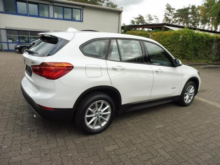 Bild 5: BMW X1 xDrive 20i STEPTRONIC+NAVI/BUSINESS/KLIMAAUTO