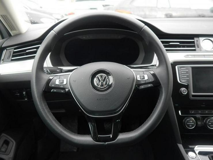 Bild 8: VW Passat Variant 2.0 TDI DPF DSG SCR HIGHLINE * BMT * R-LINE EXTERIEUR * BUSINESS PREMIUM-PAKET * A