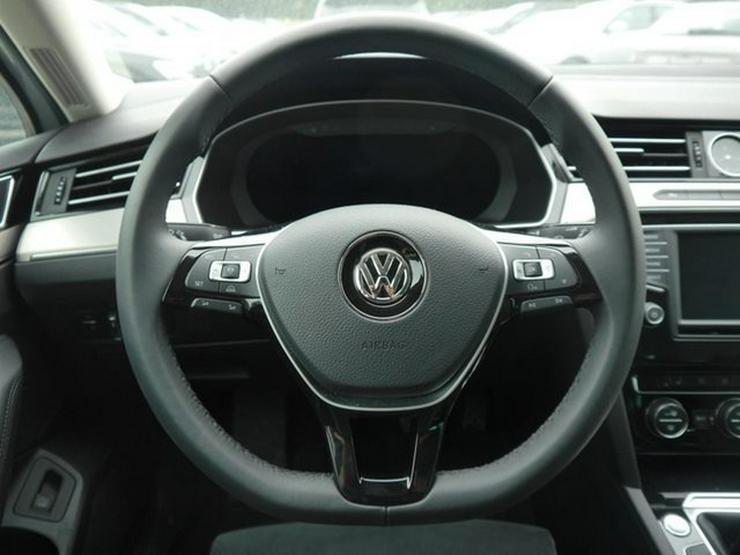 Bild 8: VW Passat Variant 2.0 TDI DPF SCR HIGHLINE * BMT * R-LINE EXTERIEUR * BUSINESS PREMIUM-PAKET * 18 ZO