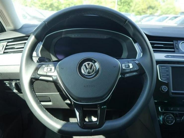 Bild 8: VW Passat Variant 2.0 TDI DPF DSG SCR HIGHLINE * BMT * R-LINE EXTERIEUR * BUSINESS PREMIUM-PAKET * A