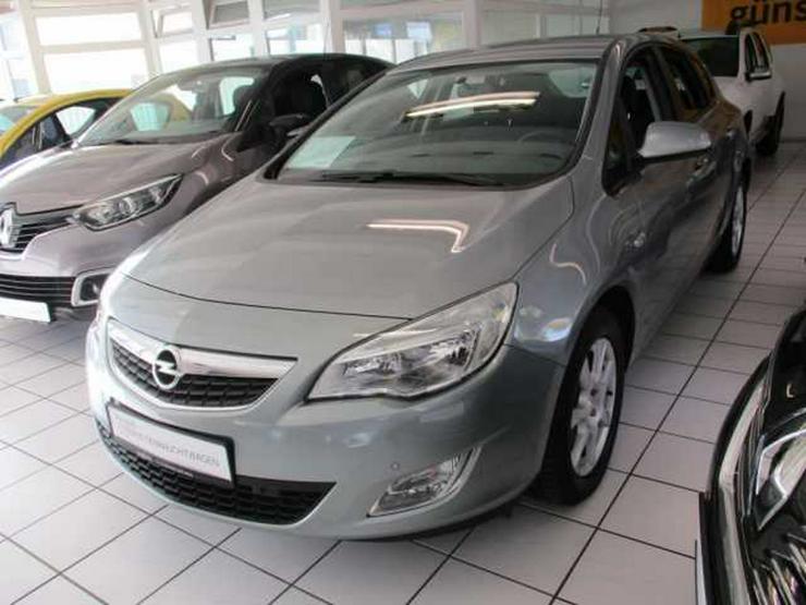 OPEL Astra 1.6 Edition