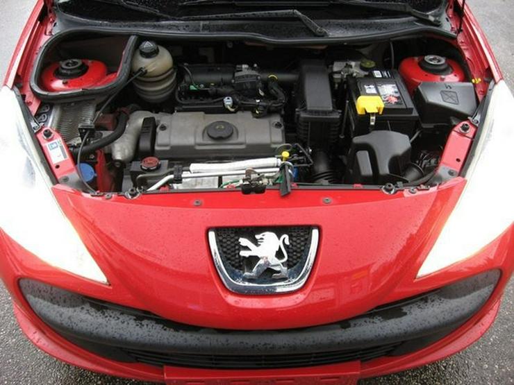 Bild 17: PEUGEOT 206 Peugeot + 1,2 mit Klima HECKSCHADEN