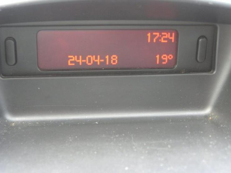 Bild 26: PEUGEOT 206 Peugeot + 1,2 mit Klima HECKSCHADEN