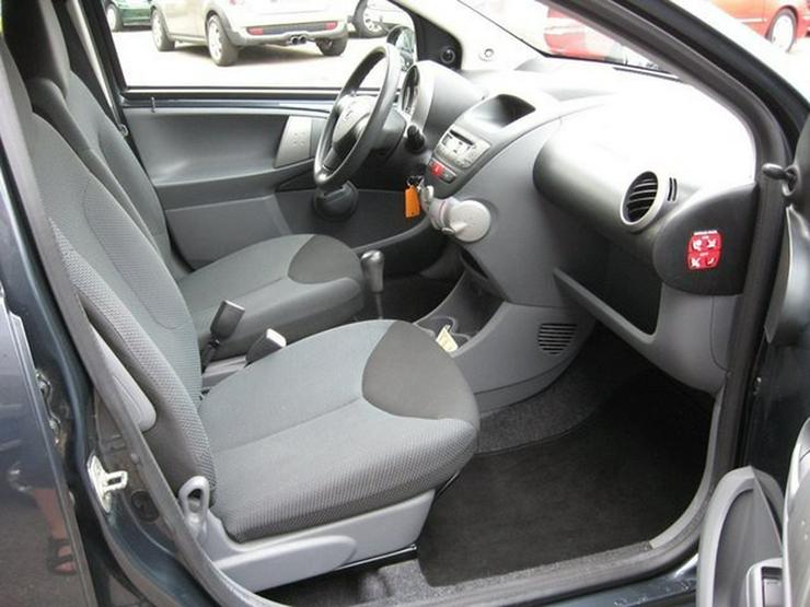 TOYOTA Aygo 1,0 5-Türer, erst 42500 Km, 1 Halterin - Aygo - Bild 12