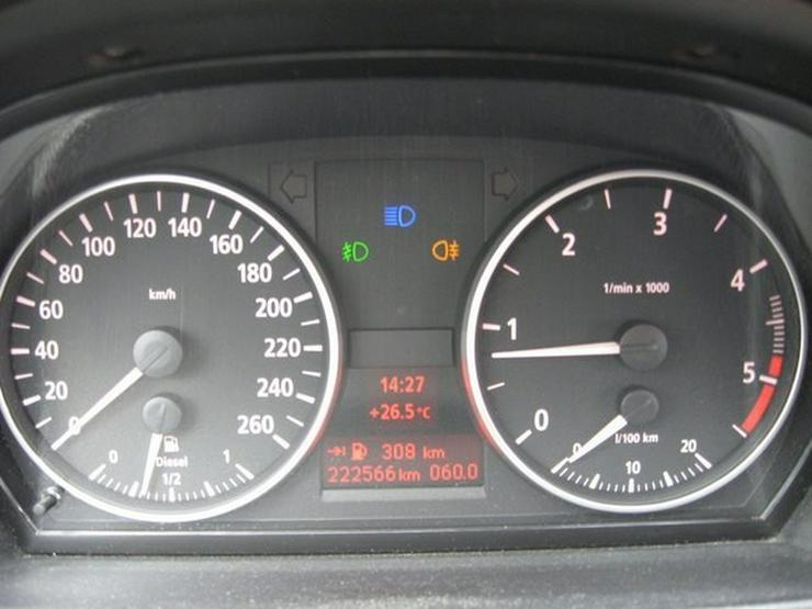 Bild 33: BMW 318 Lim. d Klimaautomatik, AHK