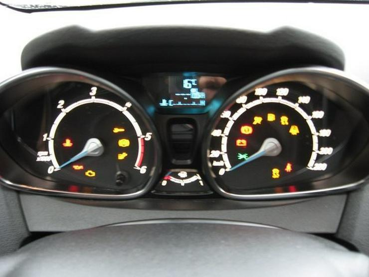 Bild 35: FORD Fiesta 1,5 TDCi 5-Türer mit Klimaautomatik