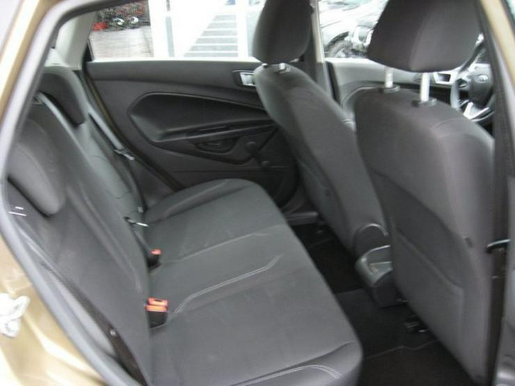 Bild 25: FORD Fiesta 1,5 TDCi 5-Türer mit Klimaautomatik