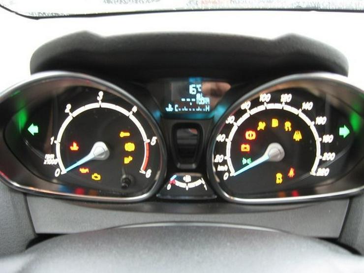 Bild 15: FORD Fiesta 1,5 TDCi 5-Türer mit Klimaautomatik