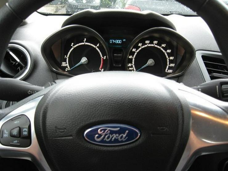 Bild 30: FORD Fiesta 1,5 TDCi 5-Türer mit Klimaautomatik