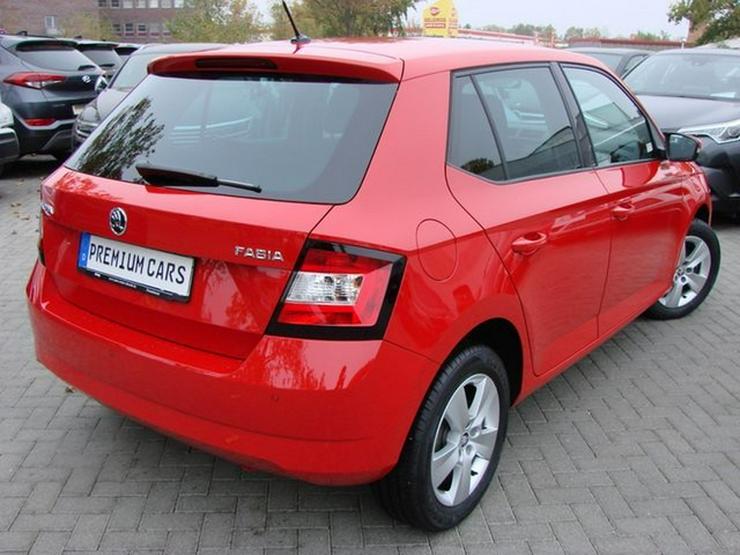 Bild 3: SKODA Fabia Style Klima Frontradar SHZ PDC