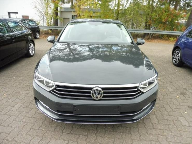 Bild 2: VW Passat Limo. HIGHLINE 2.0 TDI +NAVI/ACC/LED-SW