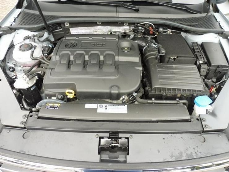 Bild 15: VW Passat Limo. HIGHLINE 2.0 TDI DSG +NAVI/ACC/PANO
