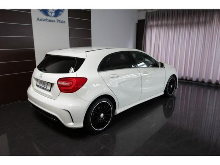 Bild 8: MERCEDES-BENZ A 180 AMG SPORTPAKET! CARBON PAKET! NAVI + 18ALU