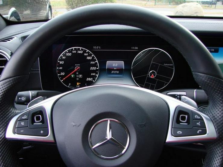 Bild 18: MERCEDES-BENZ E 300 AMG Nightpaket LED Virtual cockpit Navi Leder Kamera