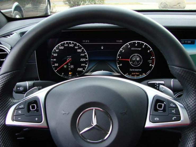 Bild 14: MERCEDES-BENZ E 300 AMG Nightpaket LED Virtual cockpit Navi Leder Kamera