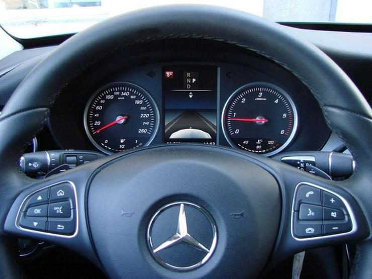 MERCEDES-BENZ C 220 d Avantgarde Nightpaket 4Matic LED Navi - C-Klasse - Bild 17