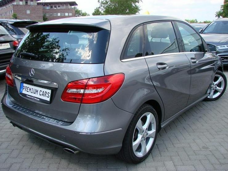 Bild 3: MERCEDES-BENZ B 180 Sportpaket Xenon Navi Leder PDC