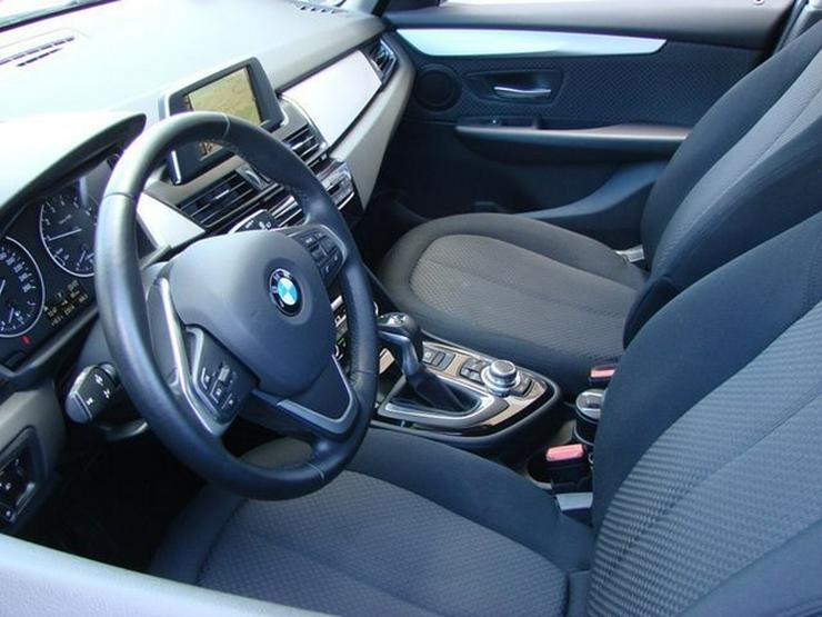 Bild 9: BMW 218 Active Tourer Advantage LED Navi Tempomat PDC