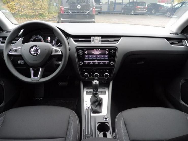 Bild 8: SKODA Octavia Combi Ambition 1.4TSI DSG+AHK+KAMERA!