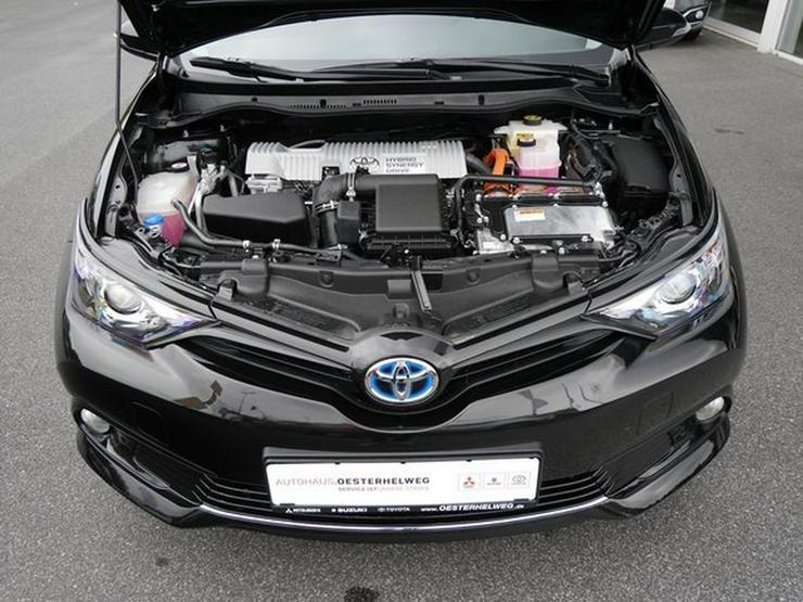 Bild 19: TOYOTA Auris Touring Sports 1,8 Hybrid Team