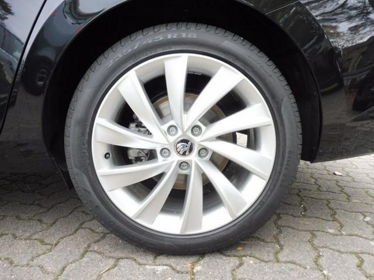 Bild 14: SKODA Superb Combi 2.0 TDI STYLE DSG NAVI/KESSY/AHK