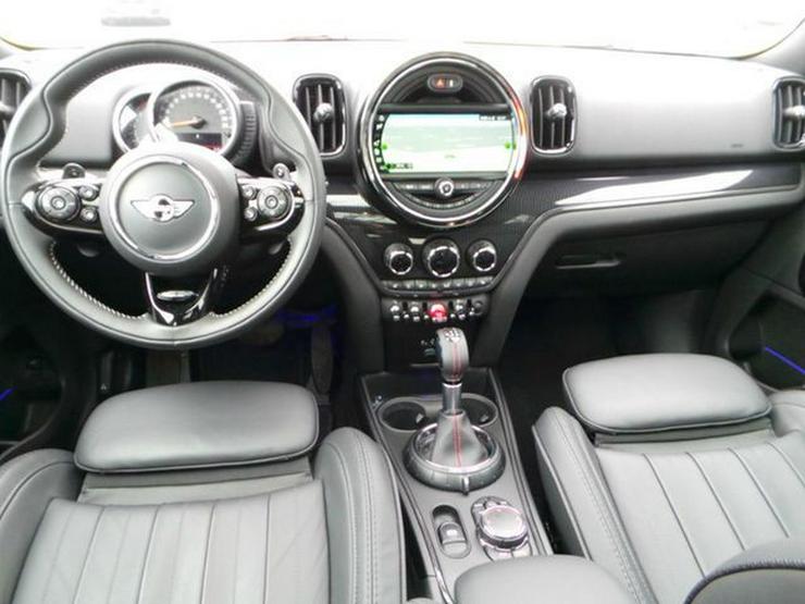 Bild 9: MINI Cooper S Countryman ALL4 Navi Panorama LED AHK