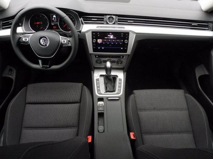 Bild 13: VW Passat Limo. Comfort 2.0TDI DSG +NAVI/LED-SW/APP