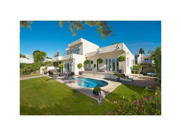 : extrem toll saniertes Stadthaus in Marbella-West (Nueva Andalucia) zu verkaufen - Haus kaufen - Bild 1