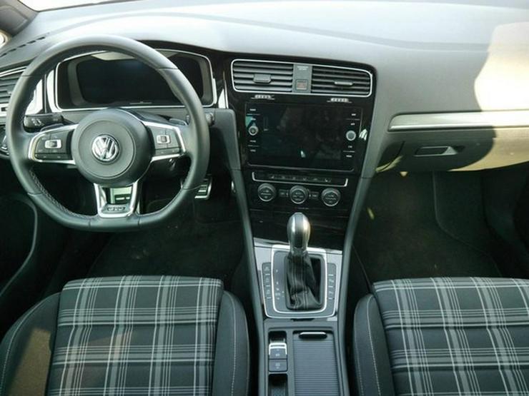 VW Golf VII 2.0 TDI DPF DSG GTD * SPORT & STYLE-PAKET * ACC * NAVI * LED * PARK ASSIST * SHZG - Golf - Bild 6