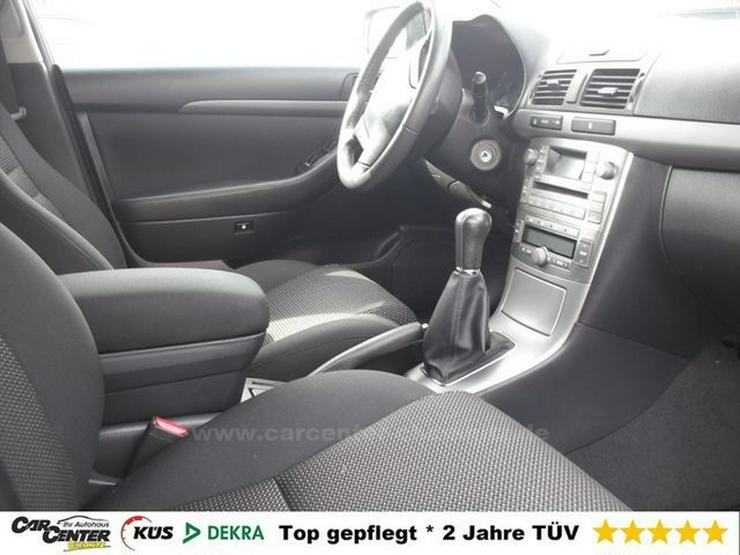 Bild 7: TOYOTA Avensis Kombi 1.8 *beheizte FS*SHZG*1HD*TÜV NEU
