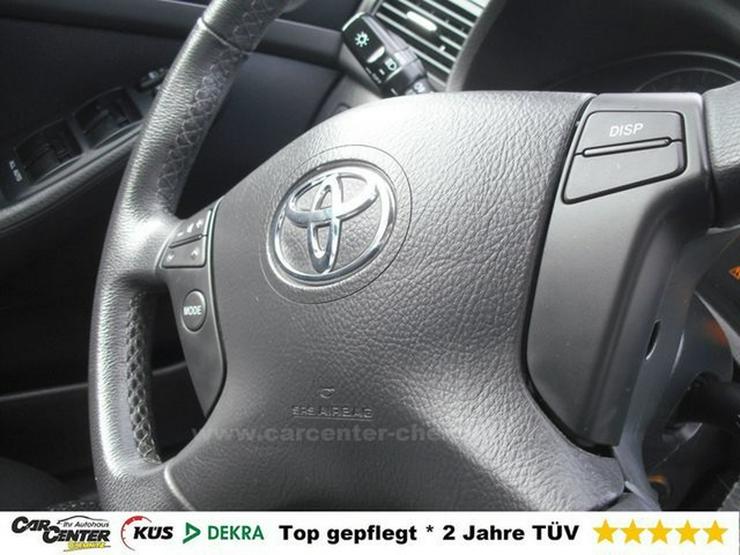 Bild 17: TOYOTA Avensis Kombi 1.8 *beheizte FS*SHZG*1HD*TÜV NEU