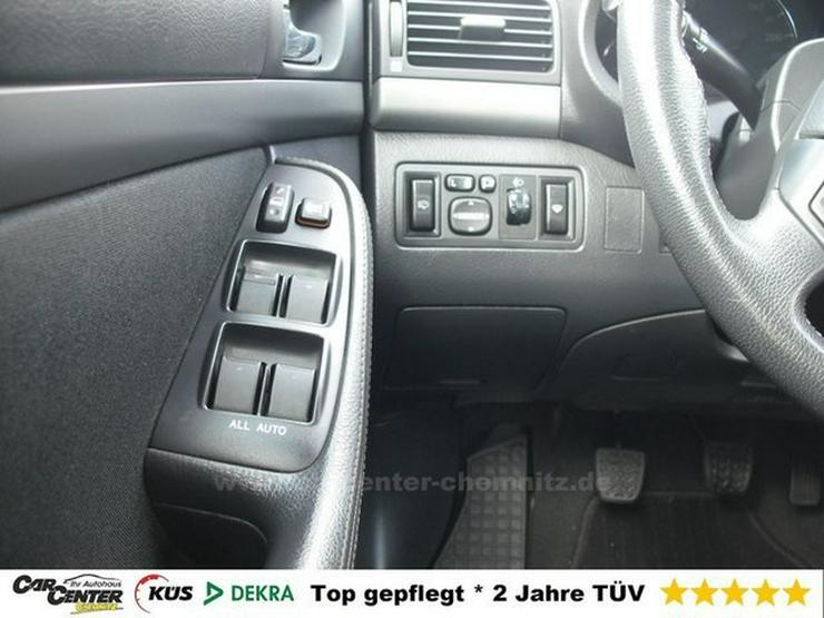 Bild 13: TOYOTA Avensis Kombi 1.8 *beheizte FS*SHZG*1HD*TÜV NEU