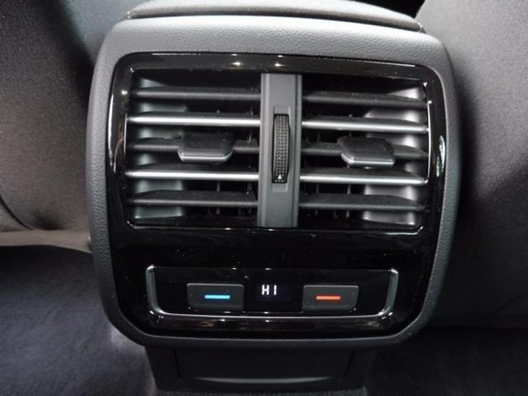 Bild 8: VW Passat Variant Comfortline 2.0TDI DSG+NAVI/LED-S