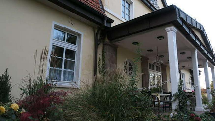 Gutshaus-Hotel im Herzen der Uckermark - Gewerbeimmobilie kaufen - Bild 2