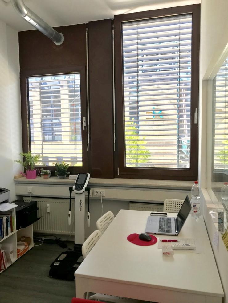 Bild 9: Provisionsfrei Nachmieter für modernisierte Büro/Praxis/Studio-Fläche im Westerbach-Center gesucht!