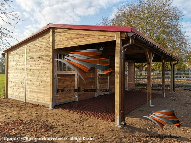 Bild 3: Pferdestall bauen - Außenboxen, Pferdebox, Offenstall kaufen & Stallanlagen | Paddockbox und Weidehütte, Unterstand & Stallplanung für Pferdesport