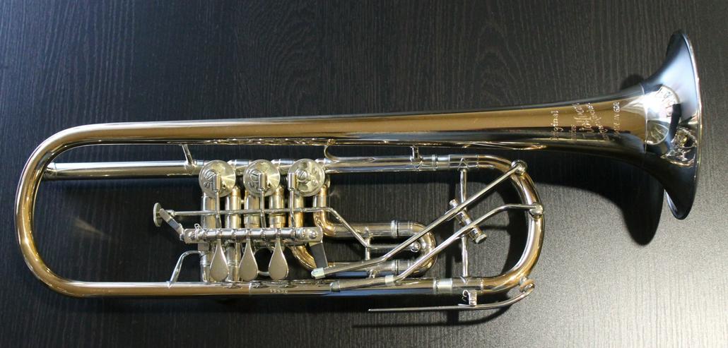 Bild 11: Profiklasse Konzert - Trompete A. Wolfram Markneukirchen, Goldmessing mit 2 Überblasklappen
