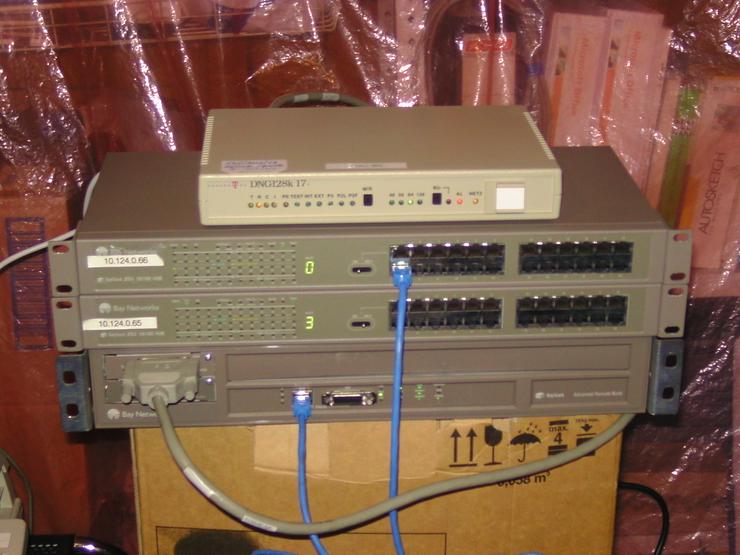prof. Netzwerkkomponenten - Router & Access Points - Bild 1