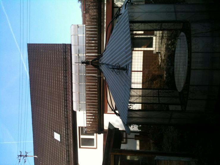 Bild 2: 66qm renovierte Dachgeschoßwohnung zu vermieten