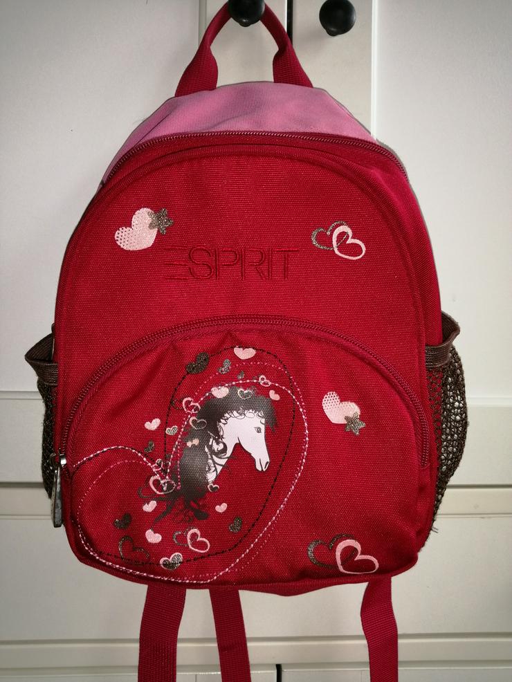 Bild 4: Rucksack von Esprit 