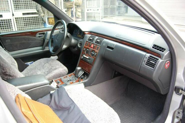 Bild 6: E-Klasse Limousine mit Fahrkomfort 