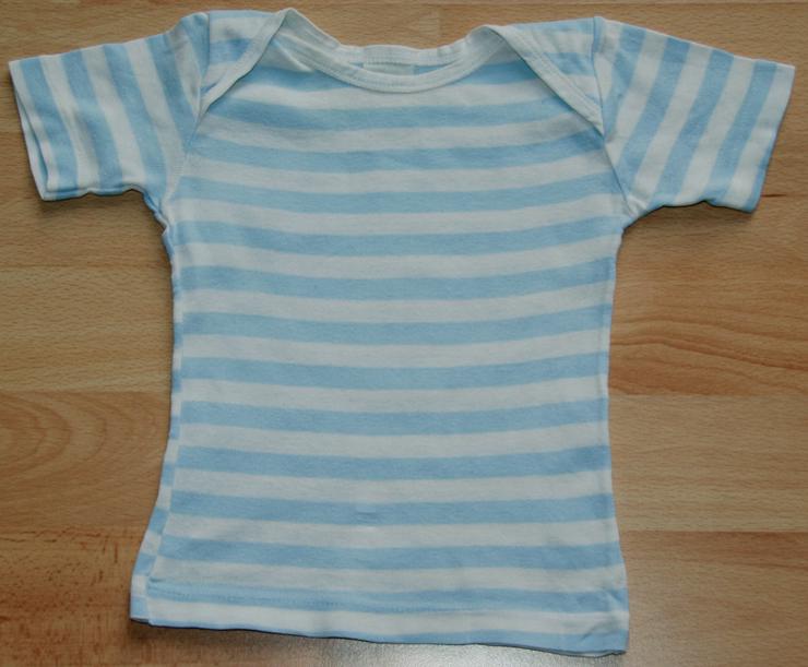 Unterhemd - Größe 74 - blau-weiß-gestreift - klassische Form - Unterwäsche, Socken & Strümpfe - Bild 1