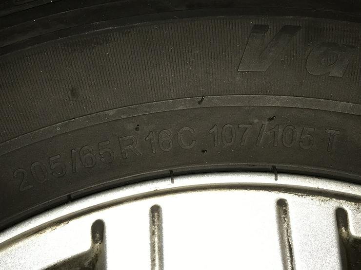 Bild 4: 4x Sommerreifen 205/65R16C auf Alufelgen Ford Transit 300L EZ 2011